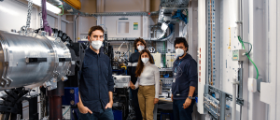 BL11-NCD-SWEET scientists at the beamline